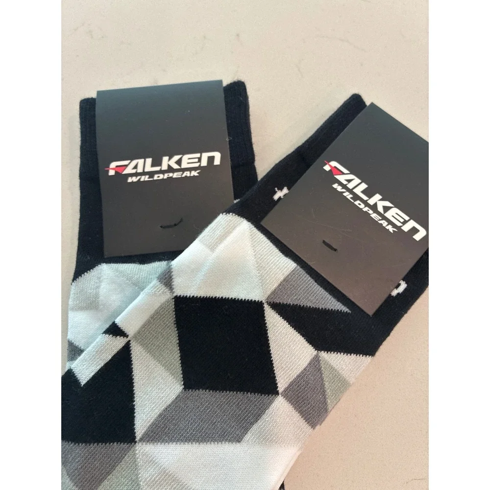 Falken Wildpeak Mens Crew Socks Black White Grey Geometric One Size New 2 pairs‎